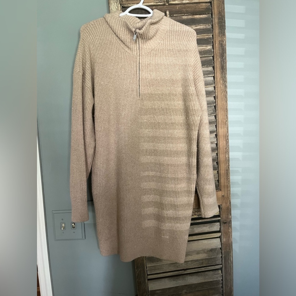 Old Navy mock neck quarter zip dress